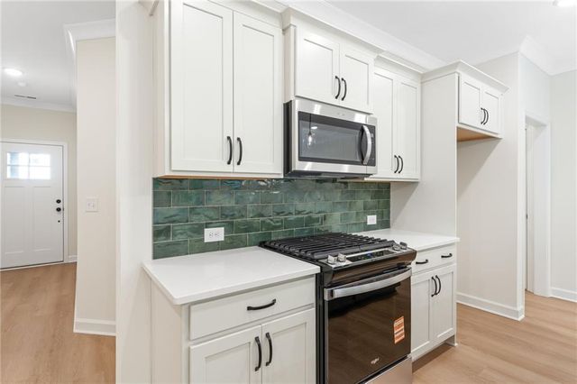 671 Sunstone Lane, Lawrenceville, GA 30043