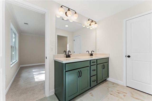 671 Sunstone Lane, Lawrenceville, GA 30043