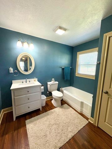 9596 W Us Highway 79, Hearne, TX 77859