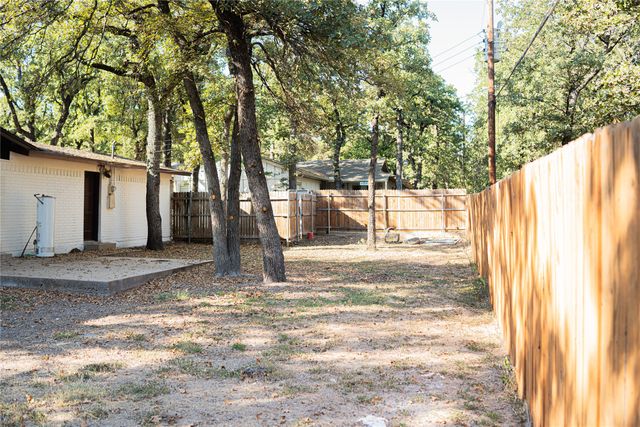 6509 Yorkshire Drive, Forest Hill, TX 76119
