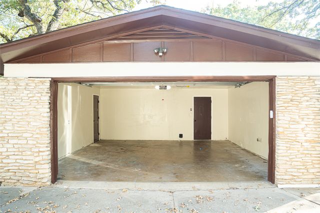 6509 Yorkshire Drive, Forest Hill, TX 76119
