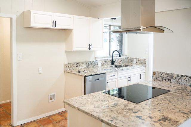 6509 Yorkshire Drive, Forest Hill, TX 76119
