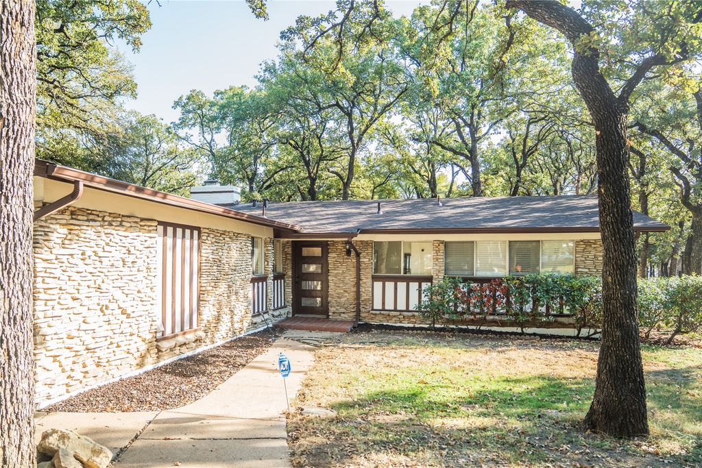 6509 Yorkshire Drive, Forest Hill, TX 76119