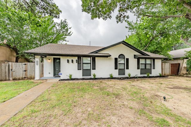 1250 Granada Lane, Lewisville, TX 75067