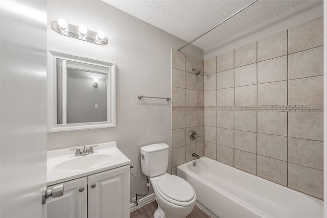1250 Granada Lane, Lewisville, TX 75067