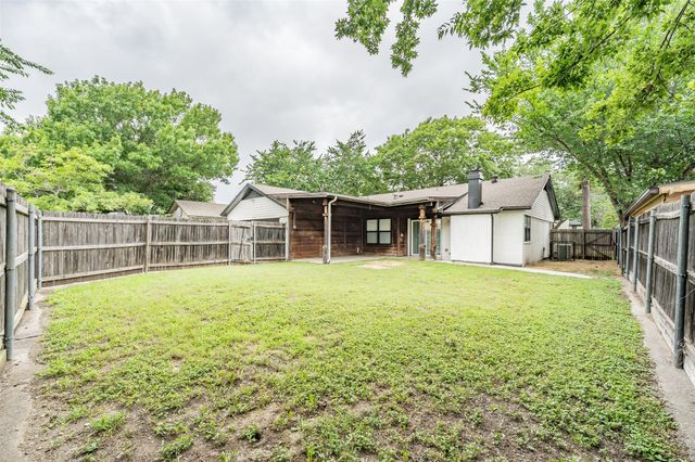 1250 Granada Lane, Lewisville, TX 75067