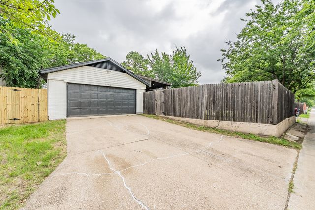1250 Granada Lane, Lewisville, TX 75067