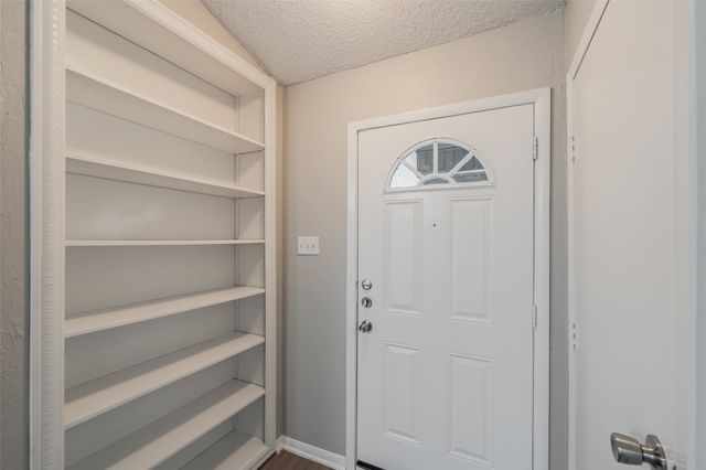 1250 Granada Lane, Lewisville, TX 75067