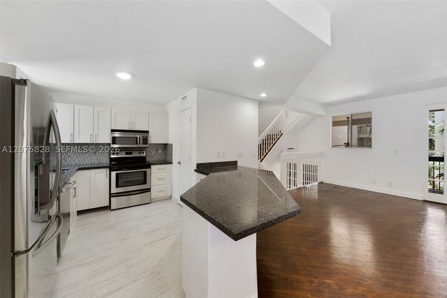 1401 NE 9th St 26, Fort Lauderdale, FL 33304