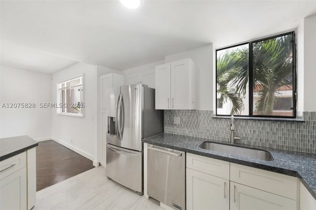 1401 NE 9th St 26, Fort Lauderdale, FL 33304