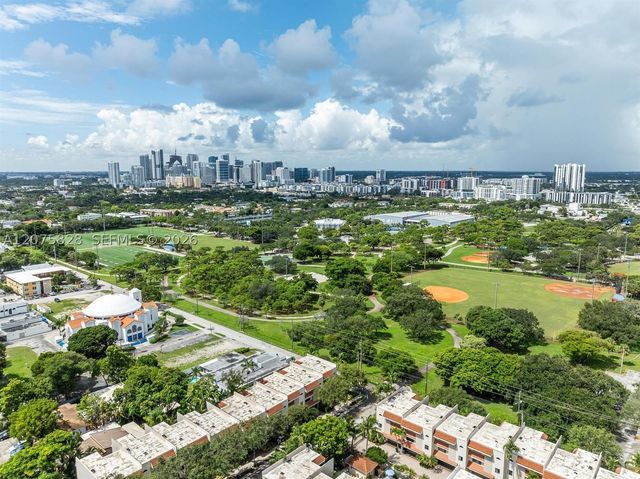 1401 NE 9th St 26, Fort Lauderdale, FL 33304