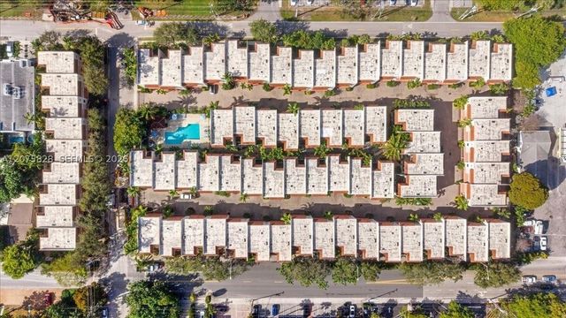 1401 NE 9th St 26, Fort Lauderdale, FL 33304