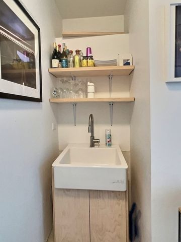 208 E San Antonio St, Marfa, TX 79843