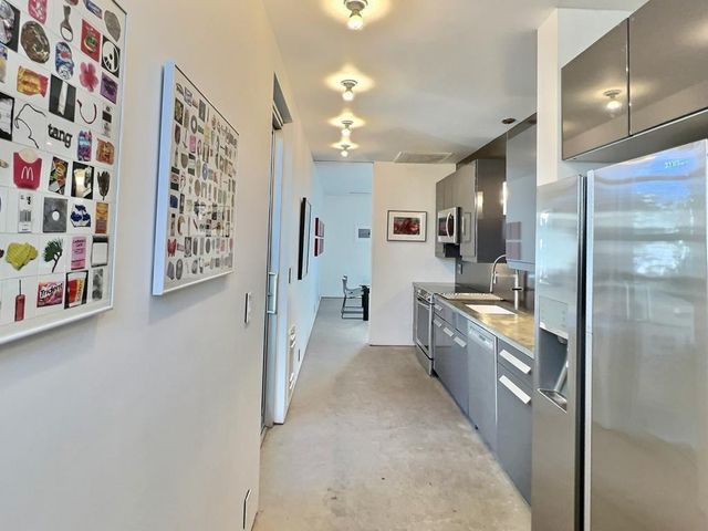 208 E San Antonio St, Marfa, TX 79843