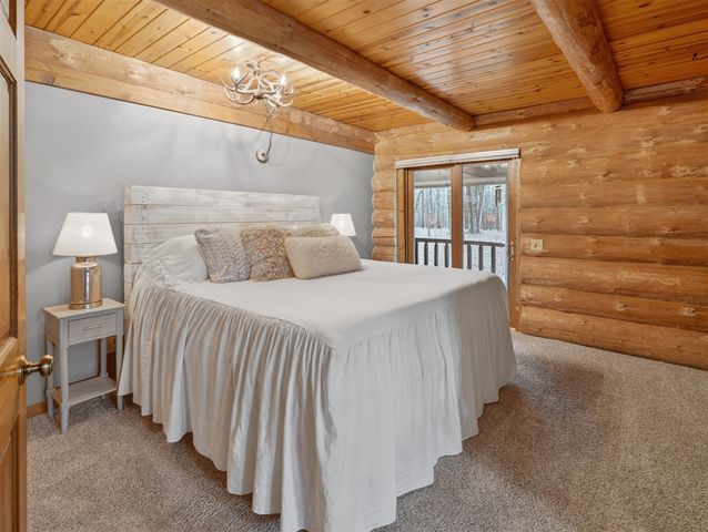 837 E Whitetail Drive, Midland, MI 48640