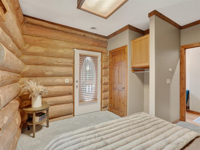 837 E Whitetail Drive, Midland, MI 48640