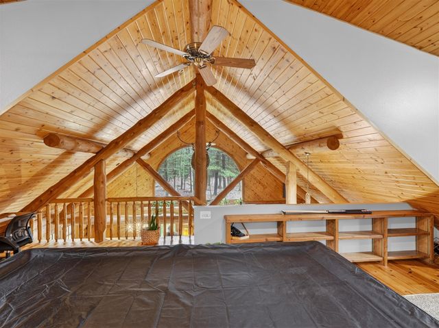 837 E Whitetail Drive, Midland, MI 48640