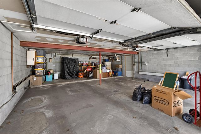 837 E Whitetail Drive, Midland, MI 48640