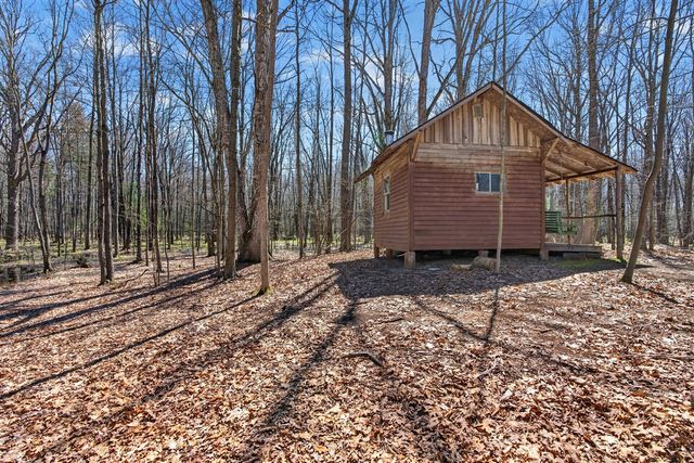 837 E Whitetail Drive, Midland, MI 48640