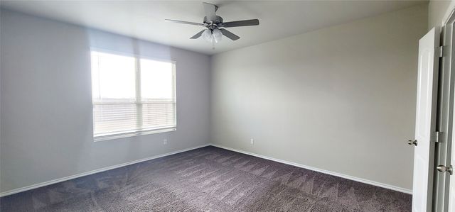 933 Ravenwood Lane, Van Alstyne, TX 75495