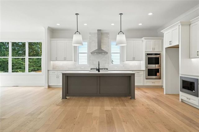 1673 Crestridge Drive SE, Marietta, GA 30067