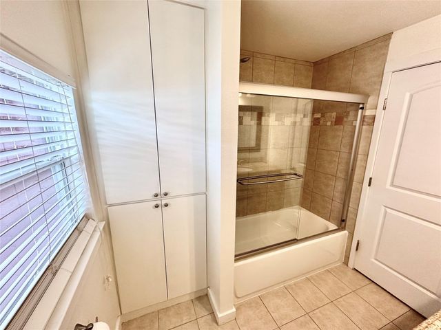 2103 E 16th ST A, Austin, TX 78702