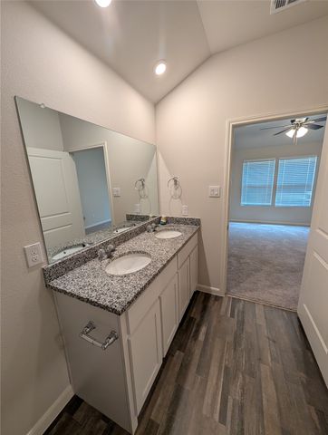 504 Jameson Street, Springtown, TX 76082