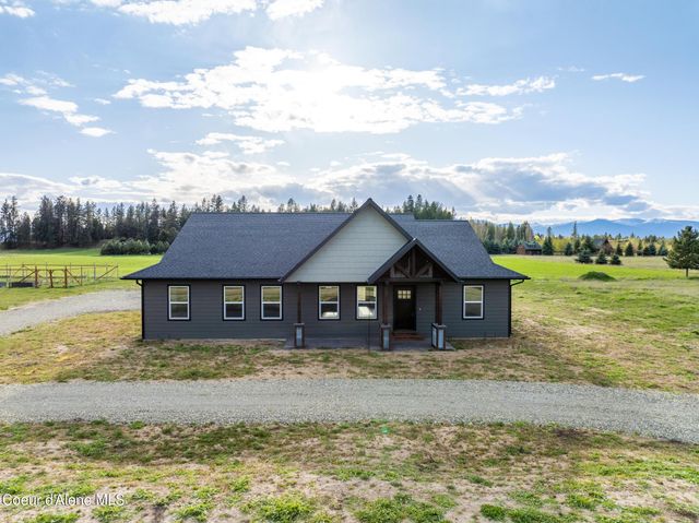 454 S Division St, Moyie Springs, ID 83845