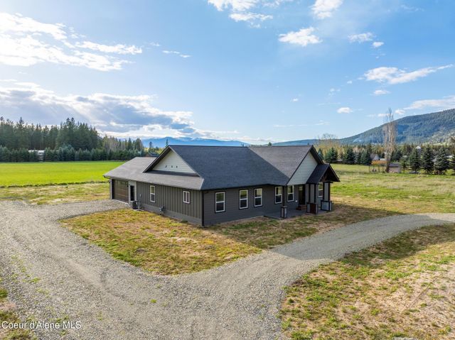 454 S Division St, Moyie Springs, ID 83845
