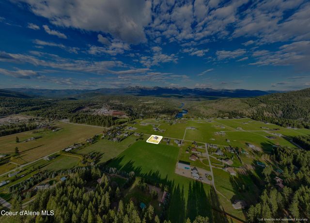 454 S Division St, Moyie Springs, ID 83845