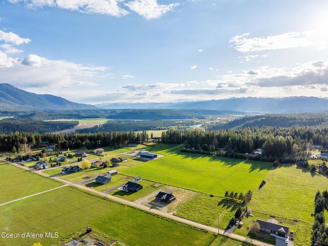 454 S Division St, Moyie Springs, ID 83845