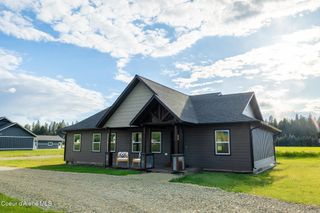 454 S Division St, Moyie Springs, ID 83845