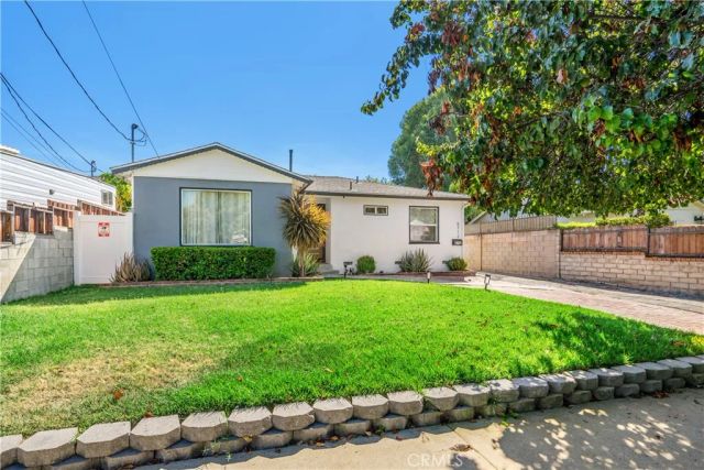 6714 Amigo, Reseda, CA 91335