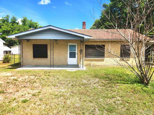 4 Bertram St, Pensacola, FL 32506