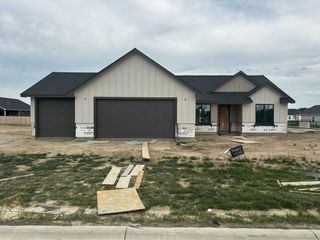 336 S Buckland St, Derby, KS 67037