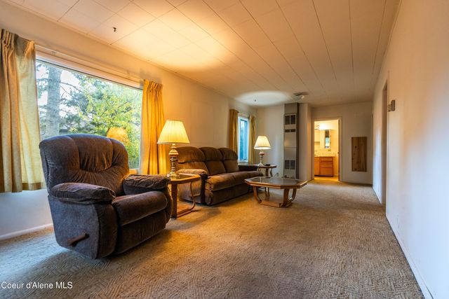 306 Washington ST, Dover, ID 83825