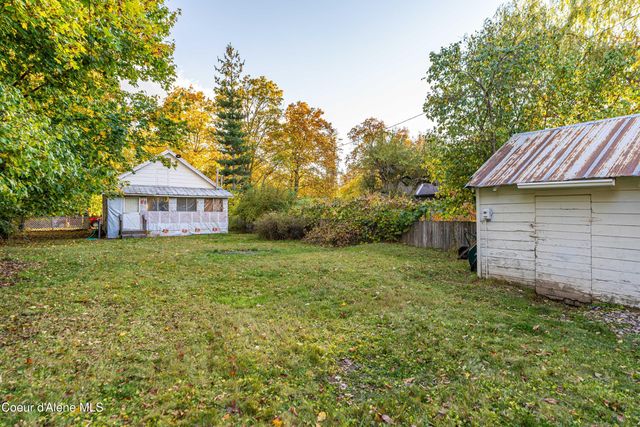 306 Washington ST, Dover, ID 83825