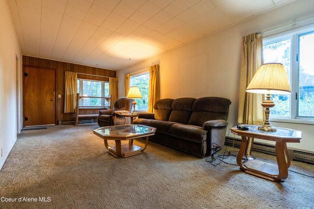 306 Washington ST, Dover, ID 83825