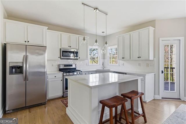 5055 Hamptons Club Drive, Alpharetta, GA 30004