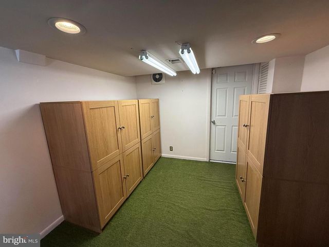 240 SWEETBRIAR CIR, King Of Prussia, PA 19406