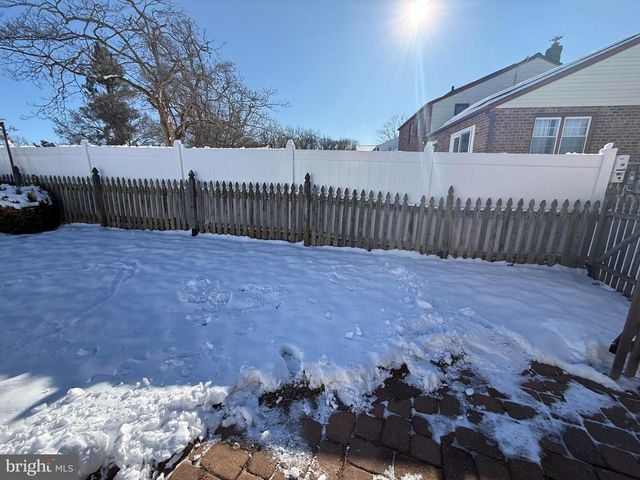 240 SWEETBRIAR CIR, King Of Prussia, PA 19406