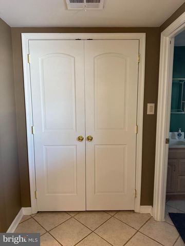 240 SWEETBRIAR CIR, King Of Prussia, PA 19406