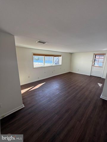 240 SWEETBRIAR CIR, King Of Prussia, PA 19406