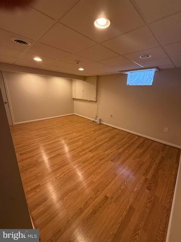 240 SWEETBRIAR CIR, King Of Prussia, PA 19406