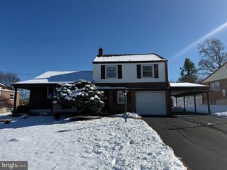 240 SWEETBRIAR CIR, King Of Prussia, PA 19406