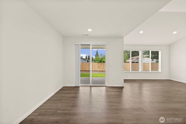 131 191st Street Ct E, Spanaway, WA 98387