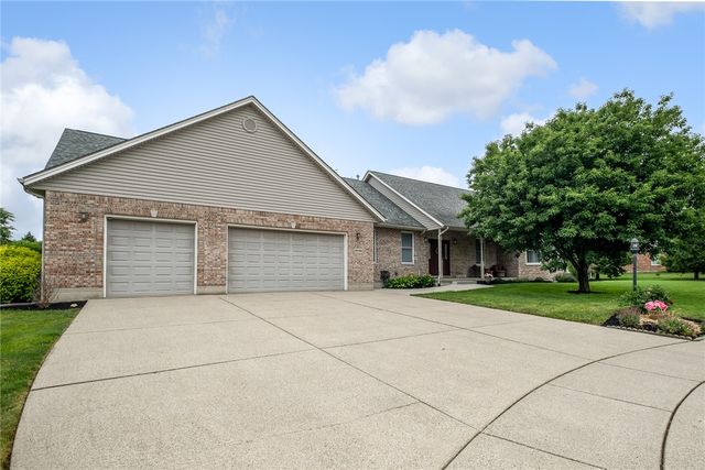 2032 Hancock Court, Xenia, OH 45385