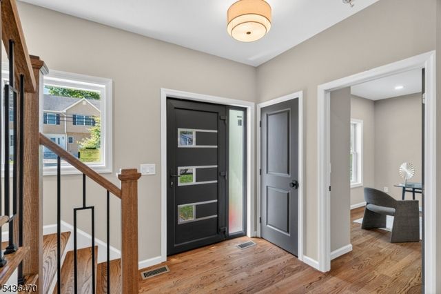 136 Lake Shore Dr, Parsippany-troy Hills Twp., NJ 07034