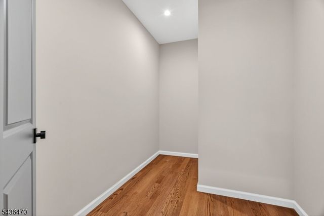 136 Lake Shore Dr, Parsippany-troy Hills Twp., NJ 07034