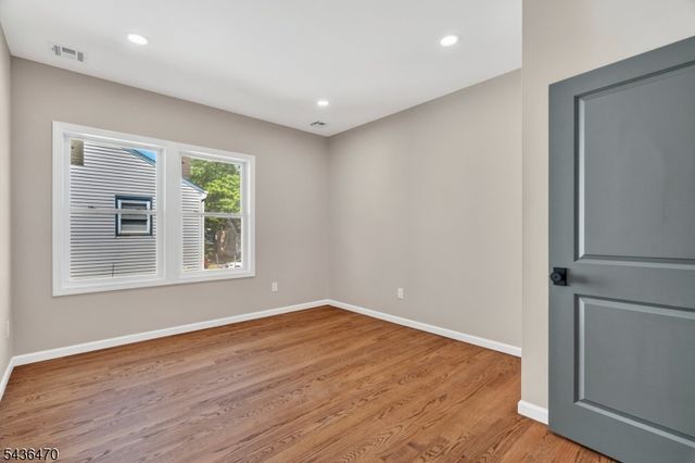 136 Lake Shore Dr, Parsippany-troy Hills Twp., NJ 07034